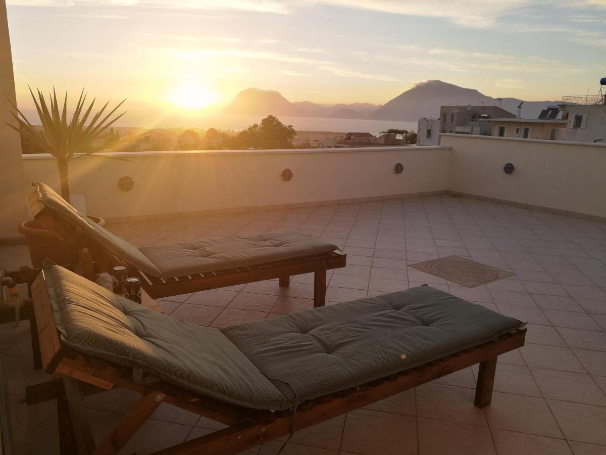 V For The View Appartement Patras Buitenkant foto